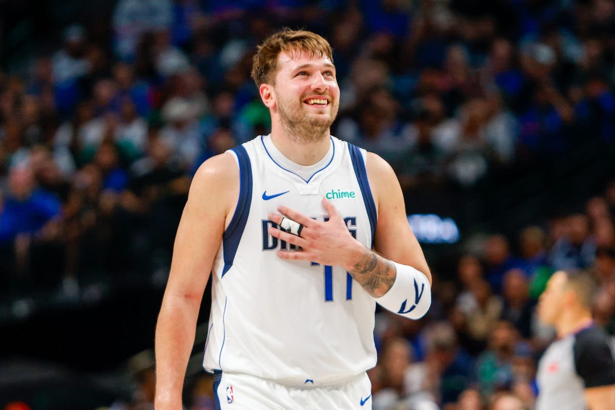 Luka Doncic helps Mavs take down Wolves in Game 1