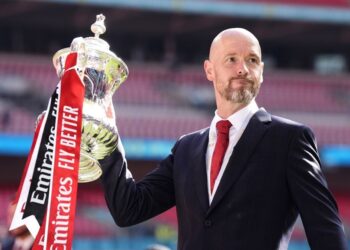 How did Manchester United decide to keep Erik Ten Hag, and what happens now?