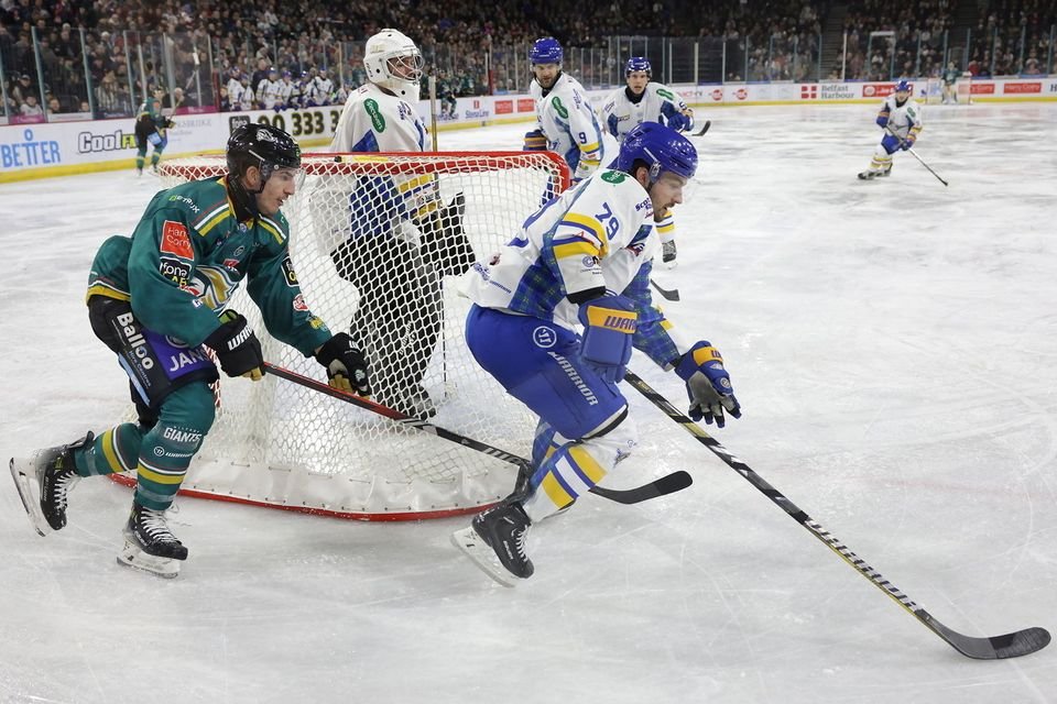 Belfast Giants raid Elite League rivals for top-scoring American winger Kyle Osterberg